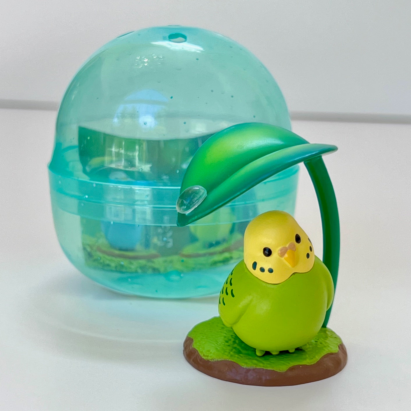 70490 Bird Leaf Figurine Capsule-6