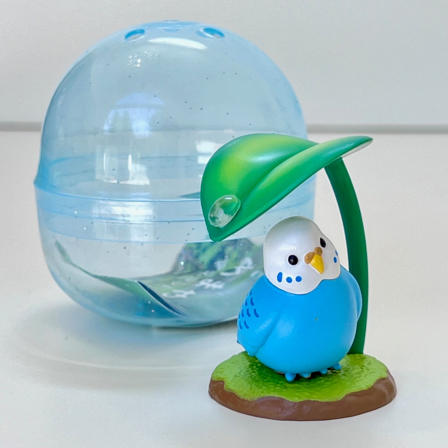 70490 Bird Leaf Figurine Capsule-6