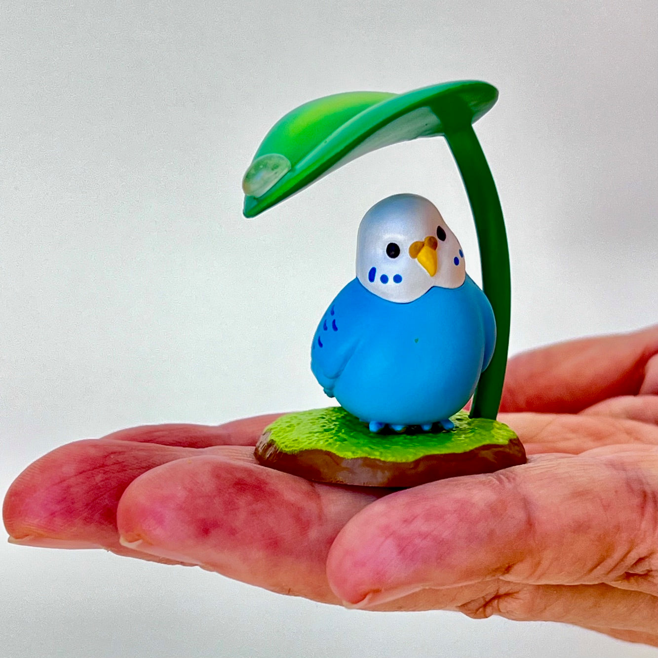70490 Bird Leaf Figurine Capsule-6