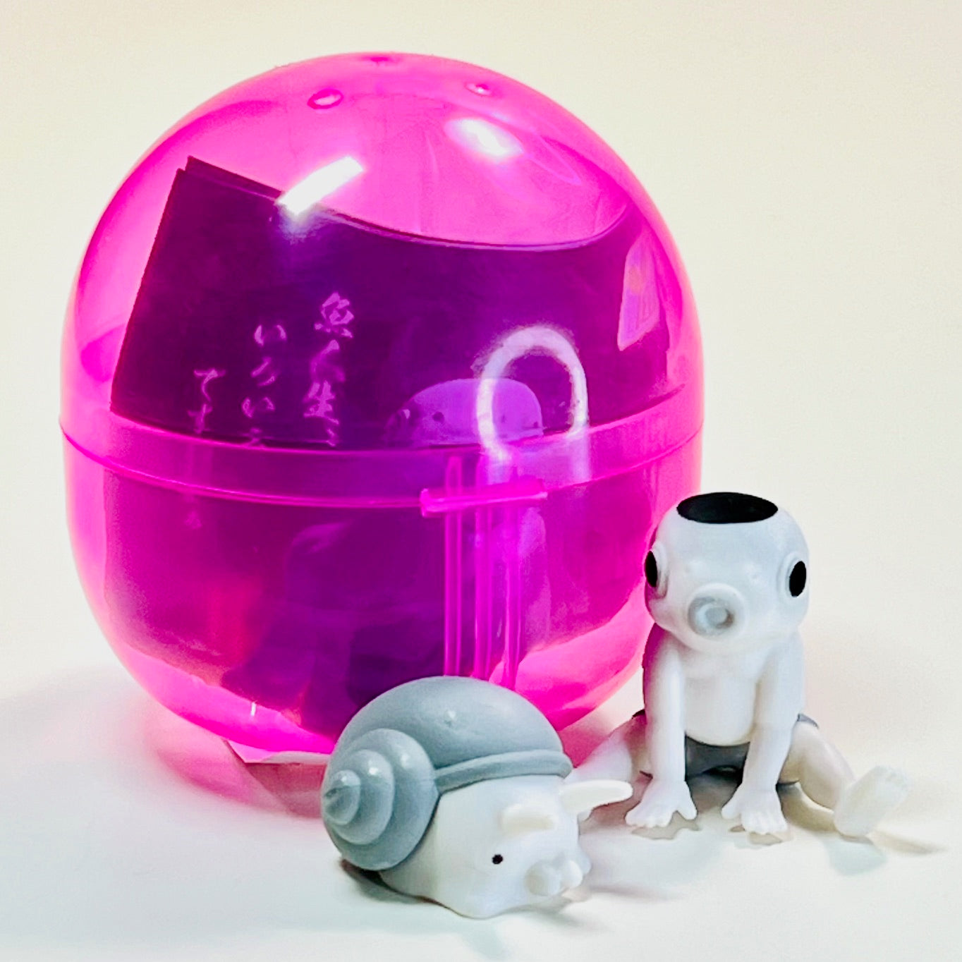 70447 Koi-Man Mono Tone Figurine Capsule-6