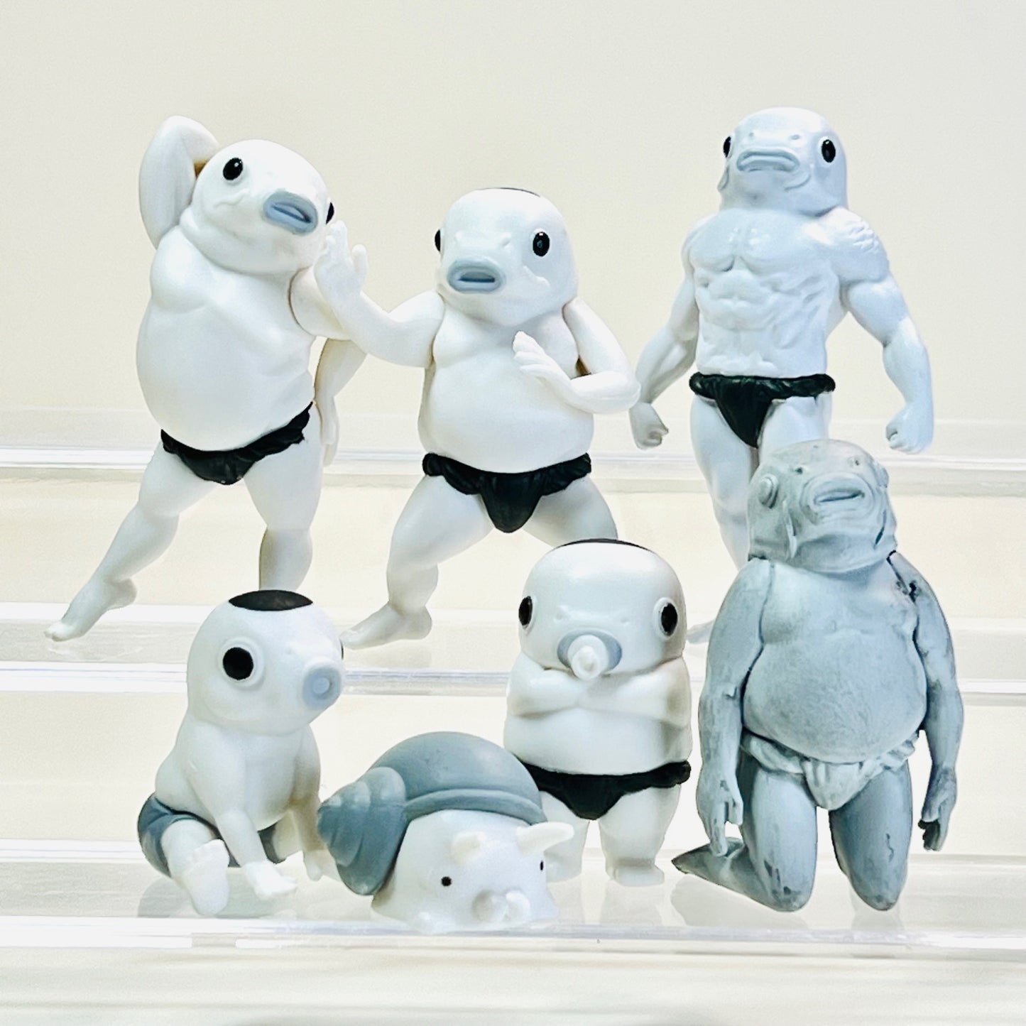 70447 Koi-Man Mono Tone Figurine Capsule-6