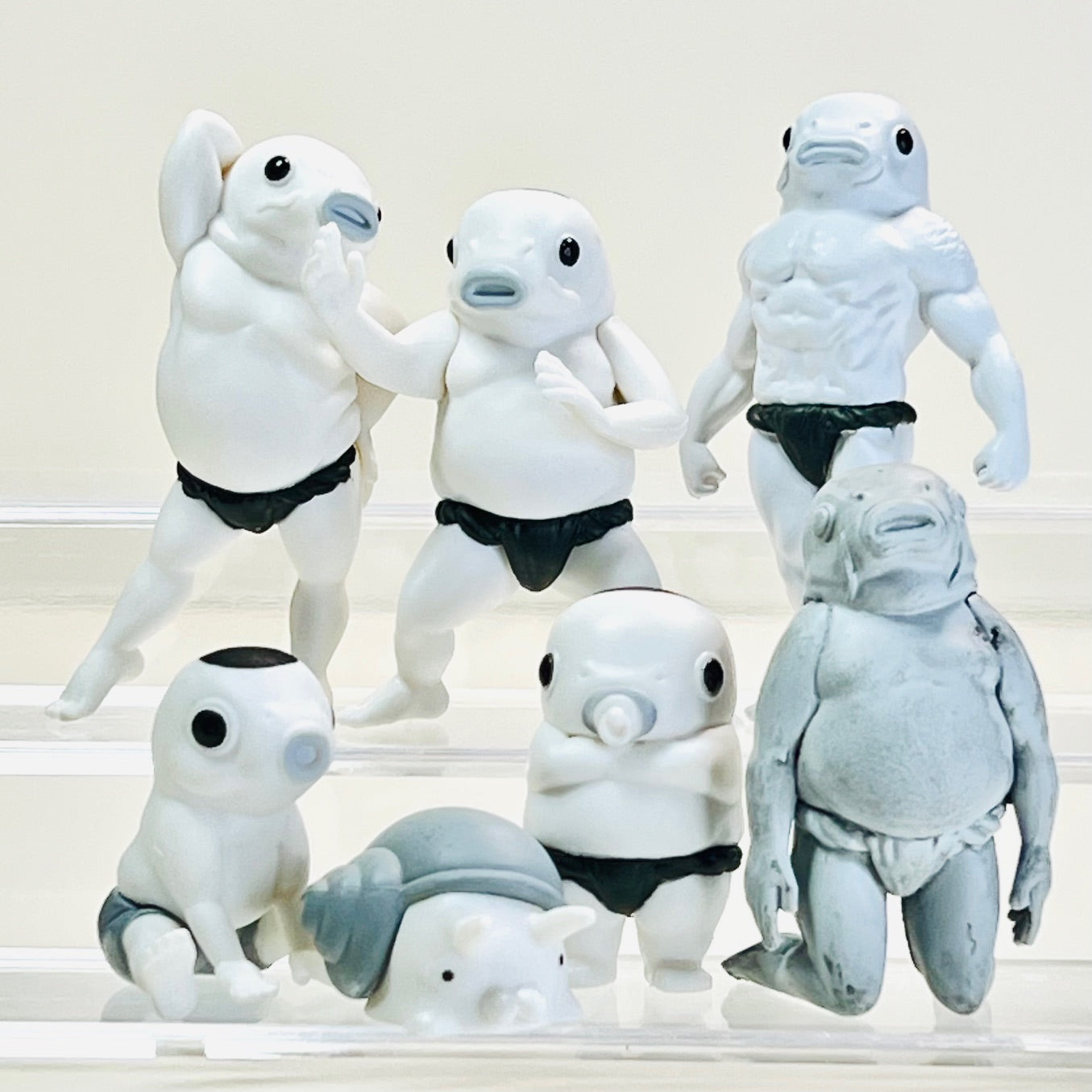 70447 Koi-Man Mono Tone Figurine Capsule-6