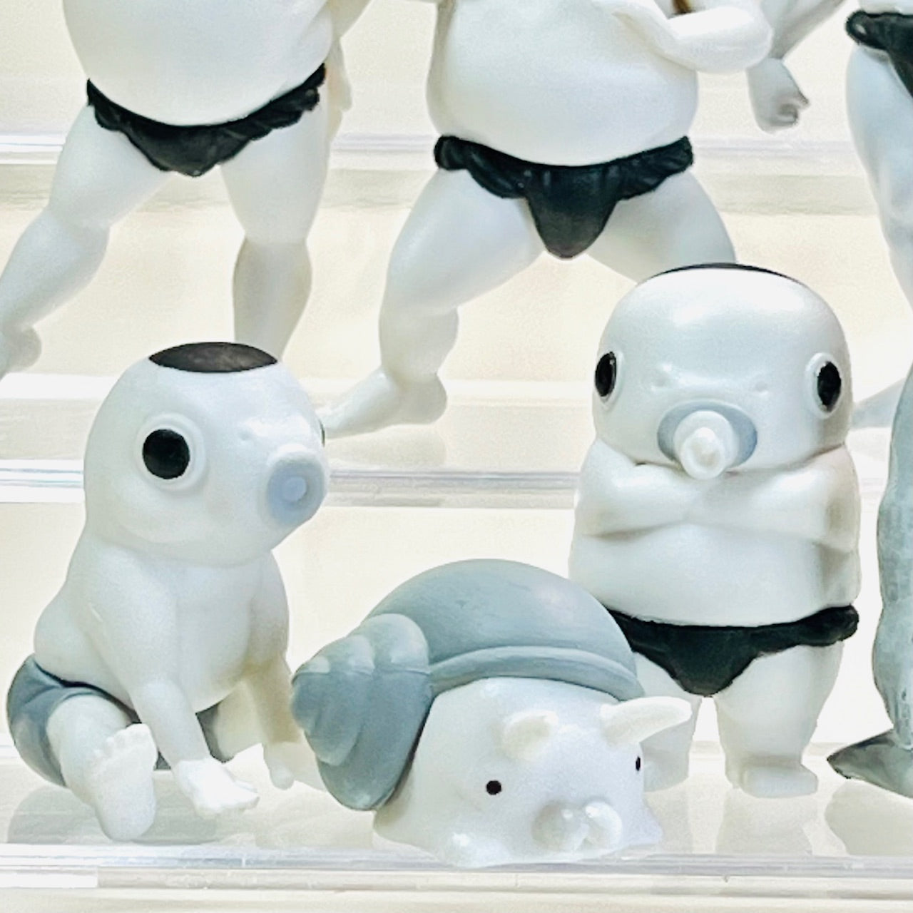 70447 Koi-Man Mono Tone Figurine Capsule-6