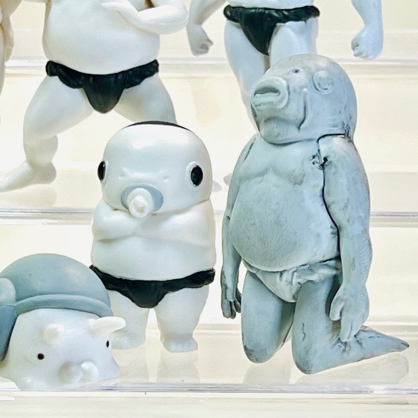 70447 Koi-Man Mono Tone Figurine Capsule-6