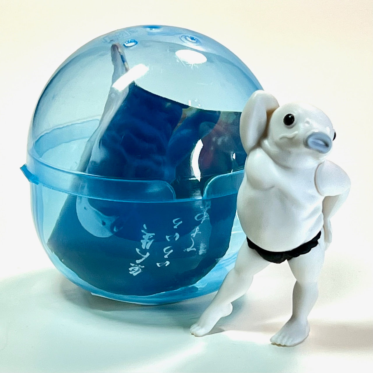 70447 Koi-Man Mono Tone Figurine Capsule-6