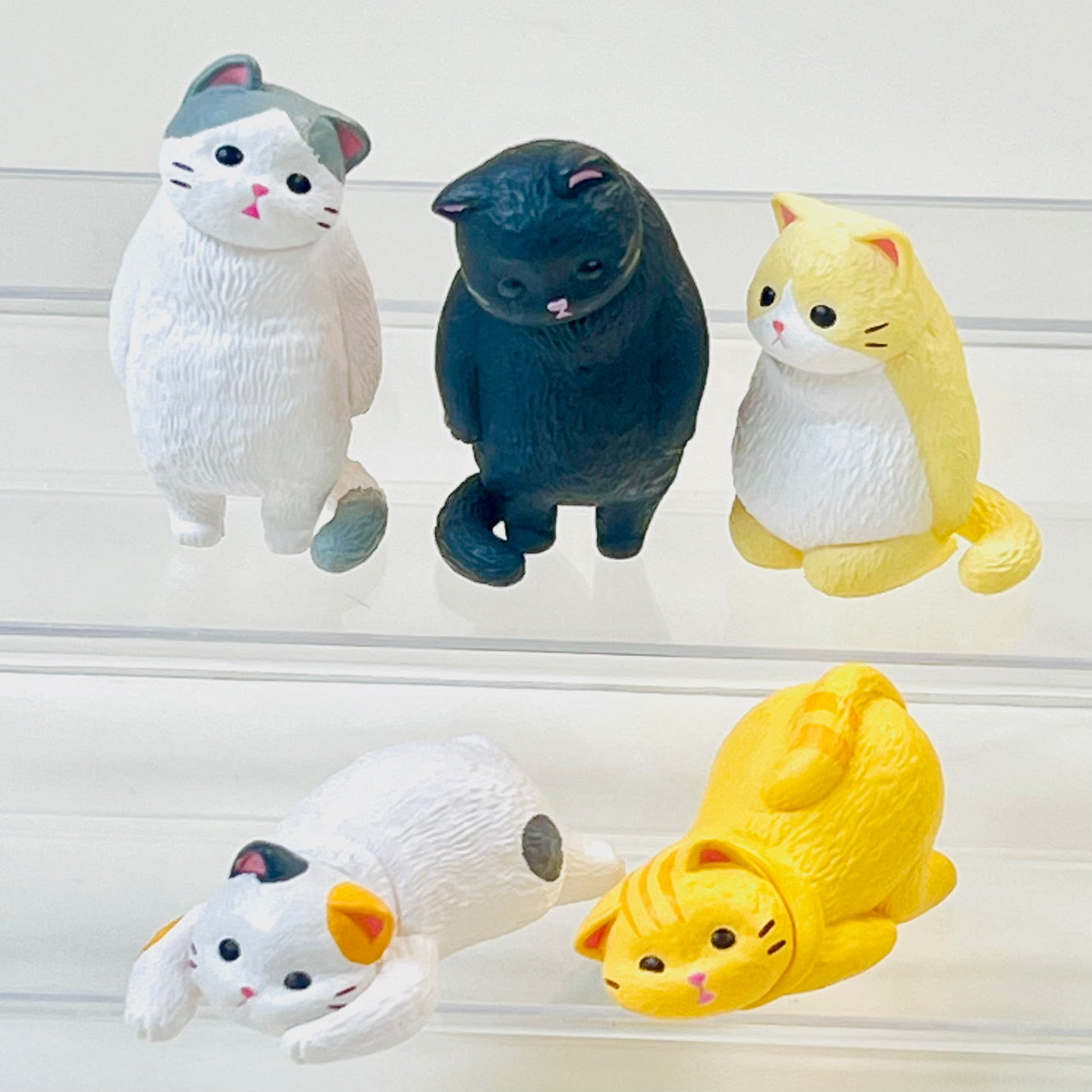 X 70450 Void Cats Vol.3 Figurine Capsule-DISCONTINUED