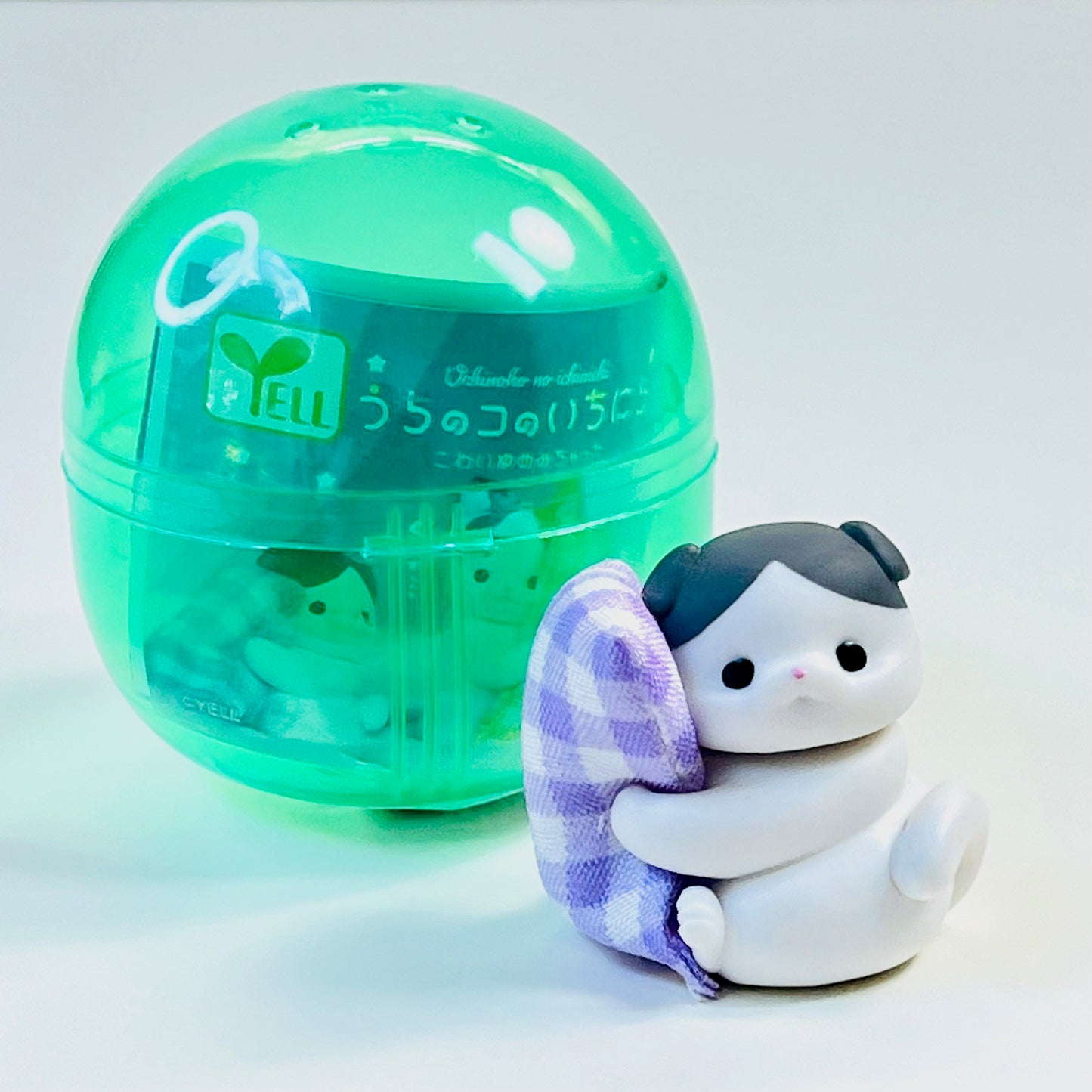 X 70456 Cats with Pillow Figurine Capsule-DISCONTINUED