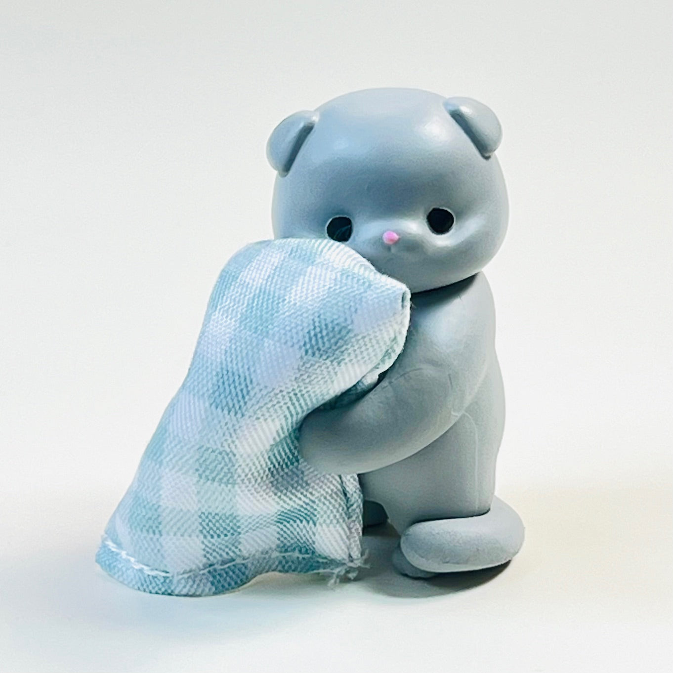 X 70456 Cats with Pillow Figurine Capsule-DISCONTINUED