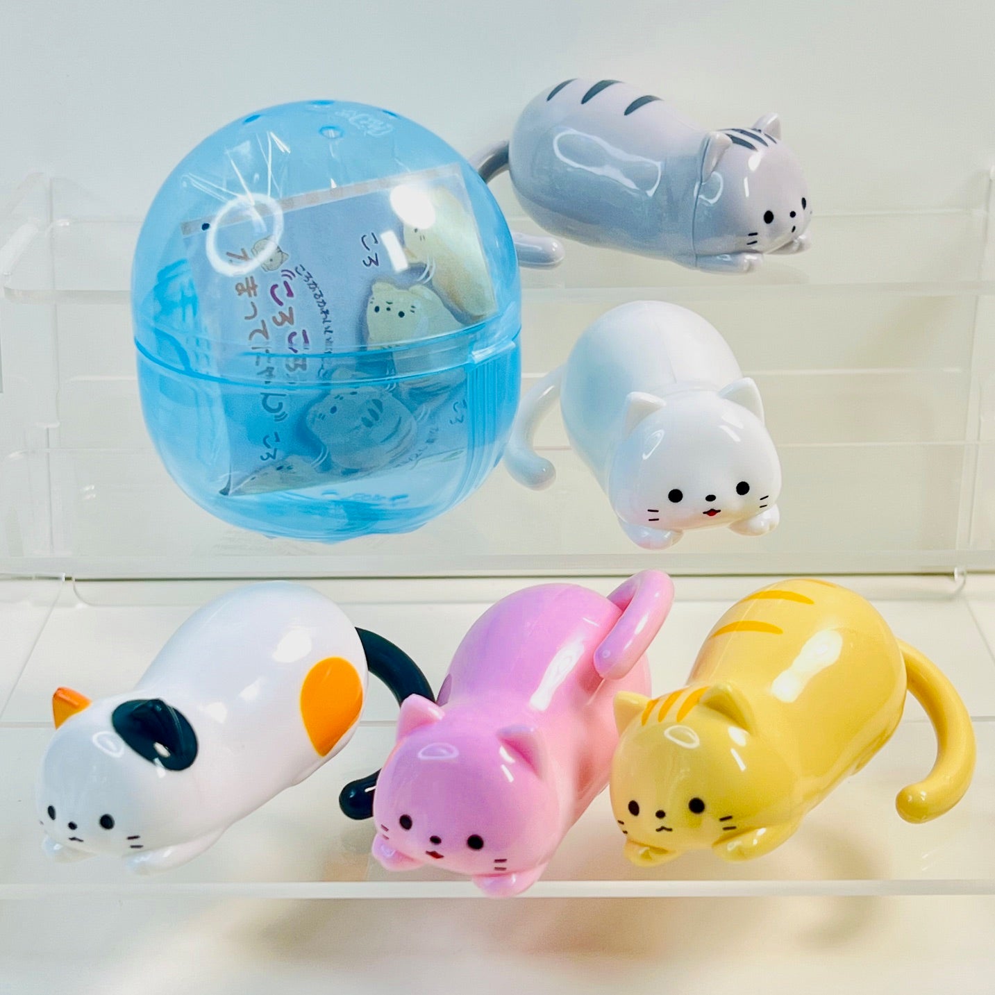 70457 Koro Koro Turning Cats Figurine Capsule-5