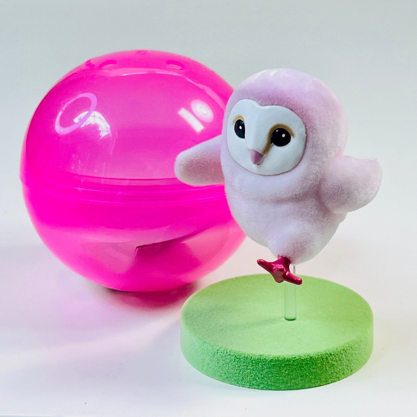 70471 Running Owl Figurine Capsule-6