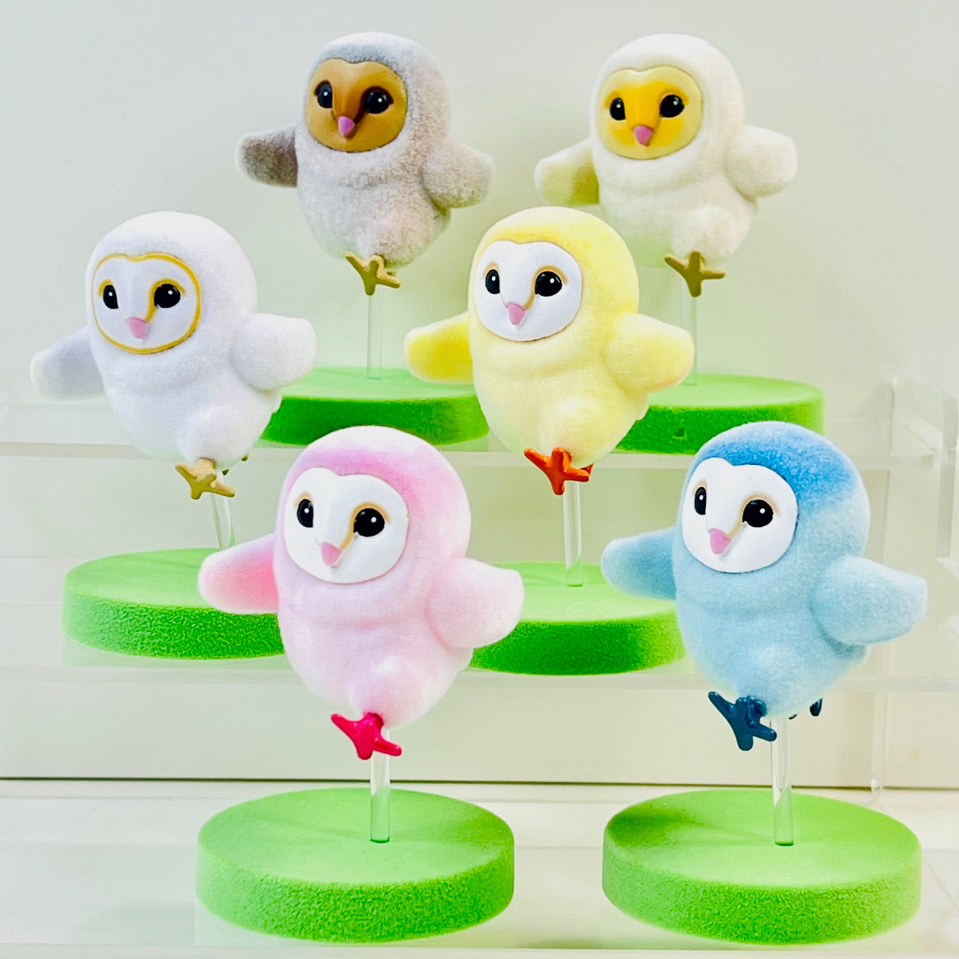70471 Running Owl Figurine Capsule-6