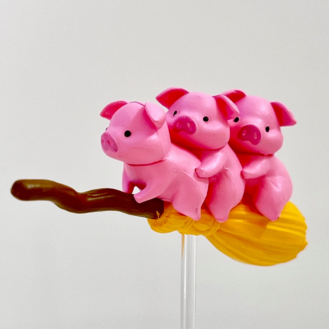 70486 Magic Broom Animals Figurine Capsule-5