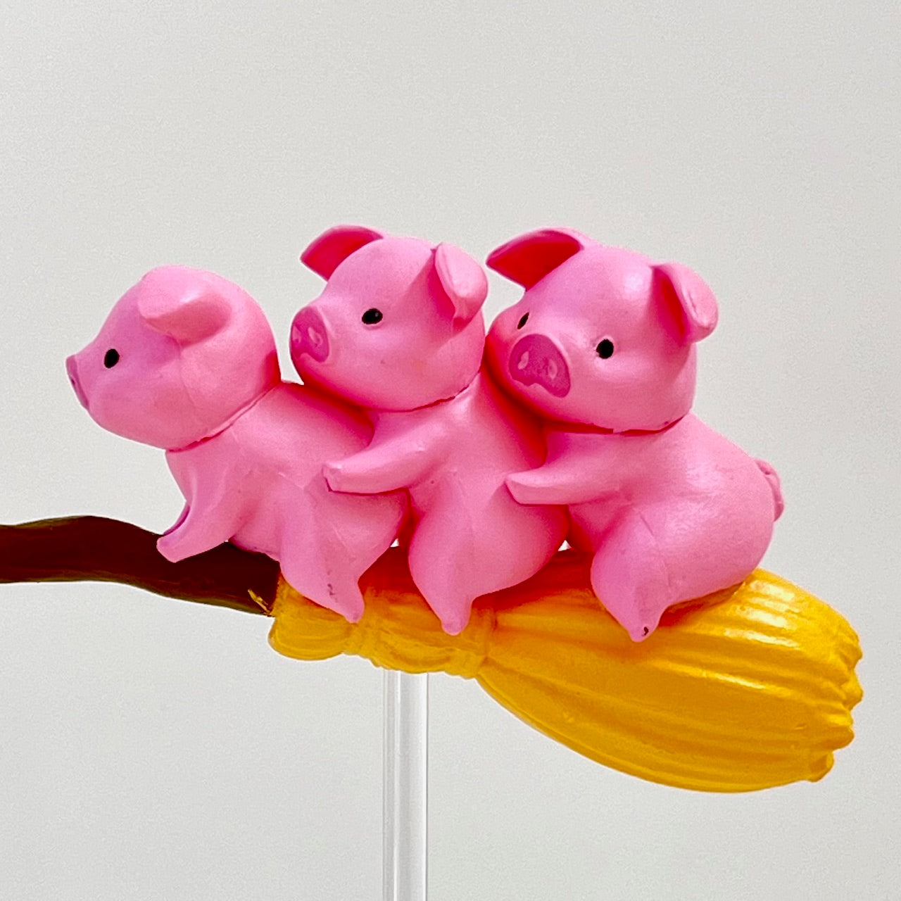 70486 Magic Broom Animals Figurine Capsule-5 – BCmini