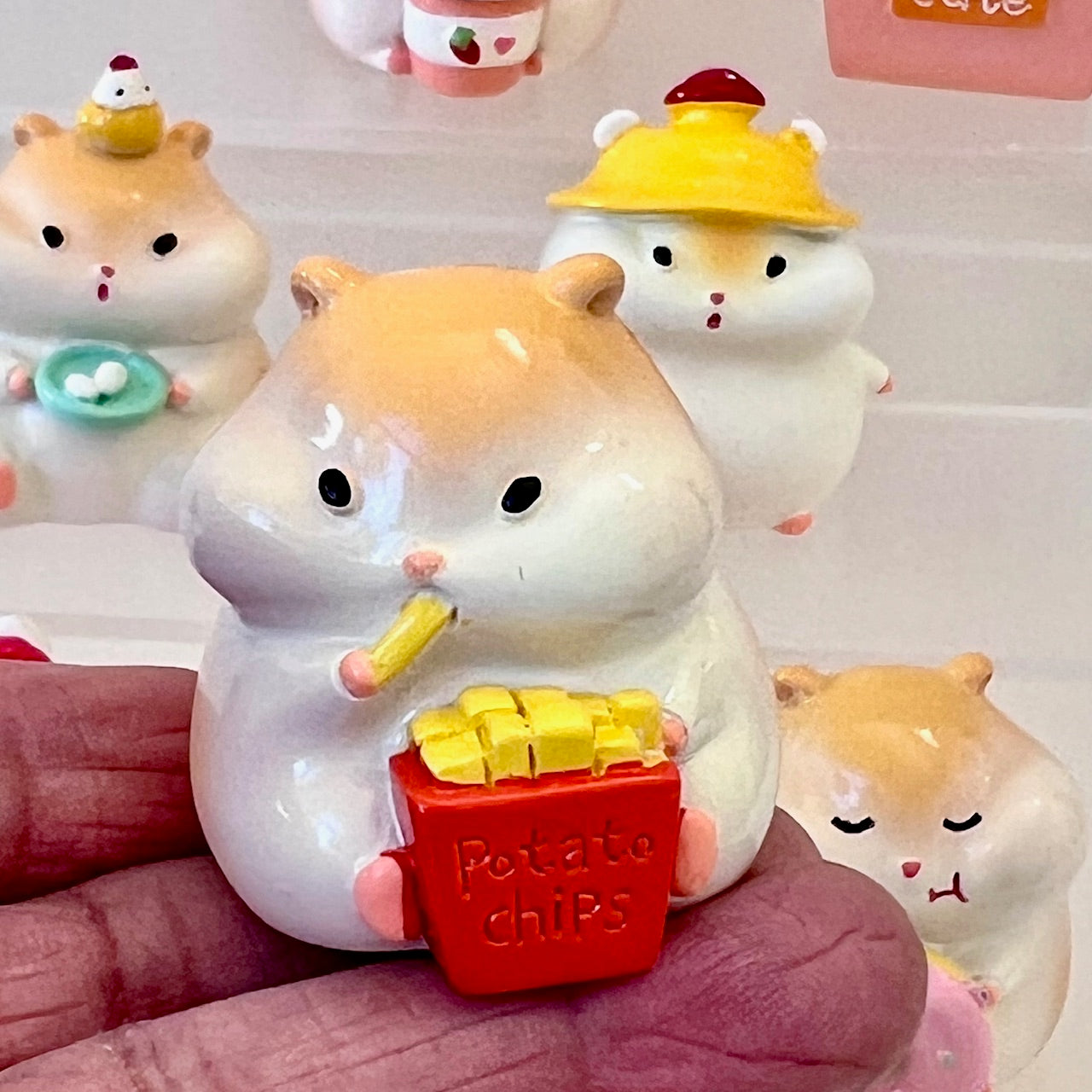 71010 HAMSTER FIGURINE BLIND BOX-8