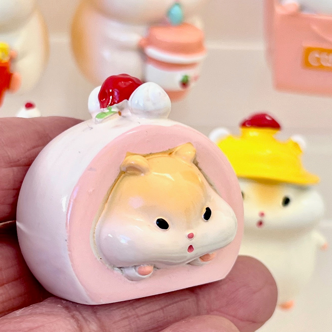 71010 HAMSTER FIGURINE BLIND BOX-8