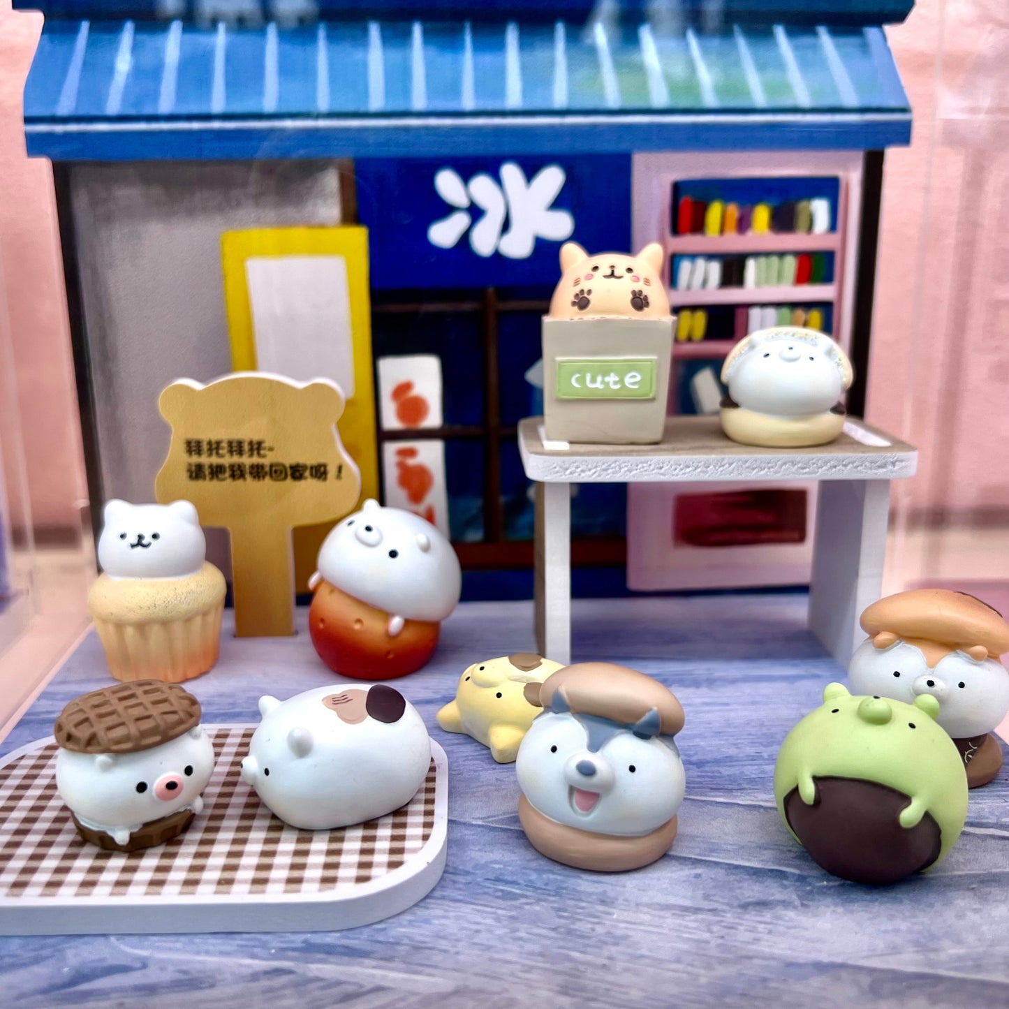 71023 GROCERY STORE ANIMALS FIGURINE BLIND BOX-10