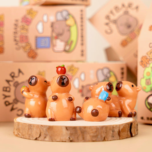 71043 CAPYBARA BLIND BOX-24