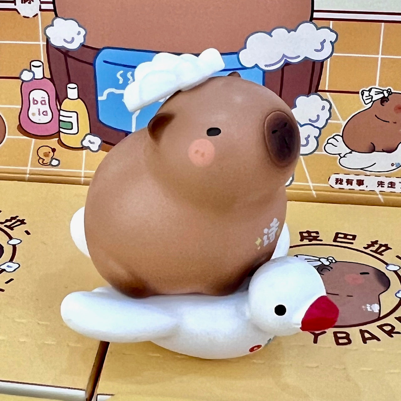 71046 CAPYBARA HOUSE FIGURINE BLIND BOX-4