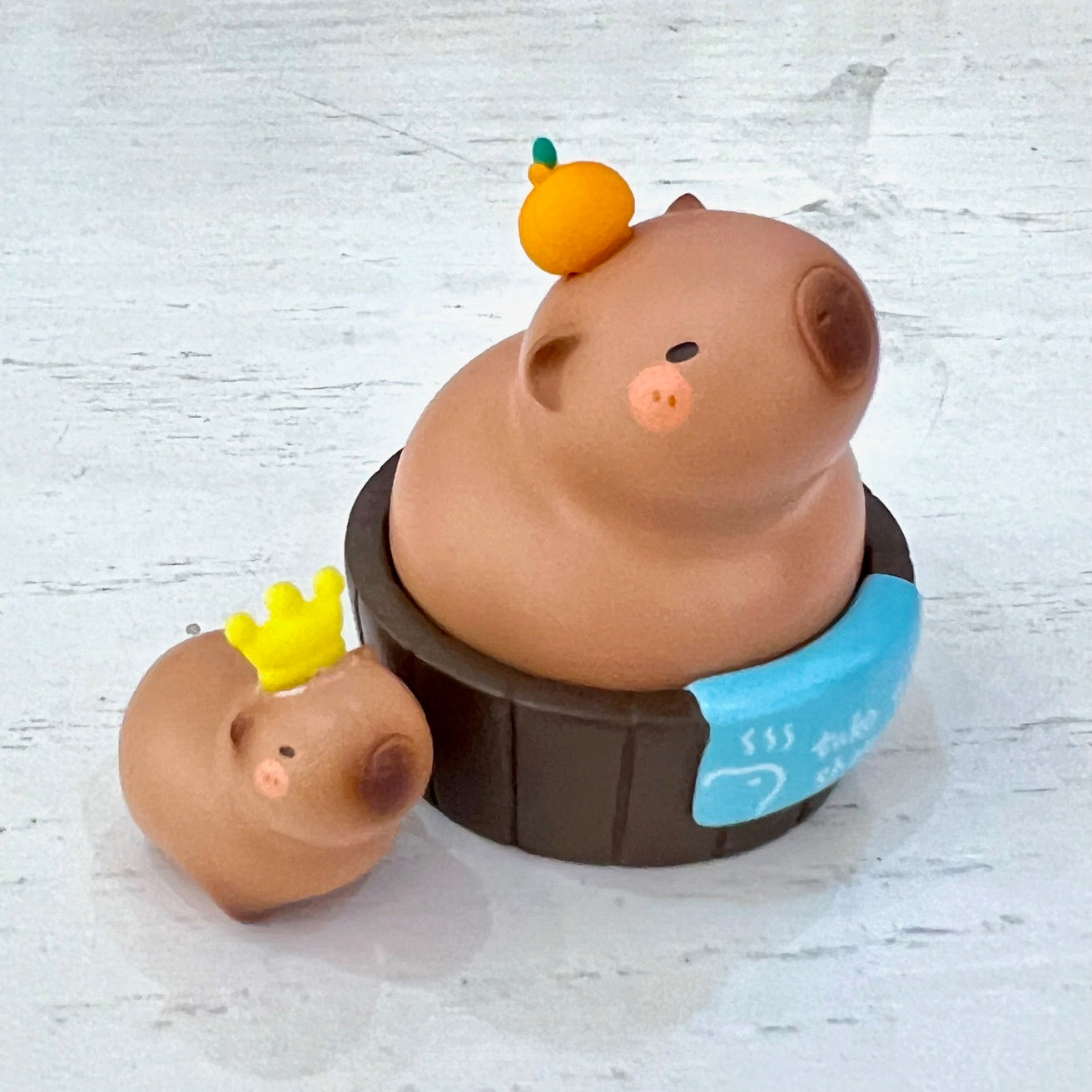 71046 CAPYBARA HOUSE FIGURINE BLIND BOX-4