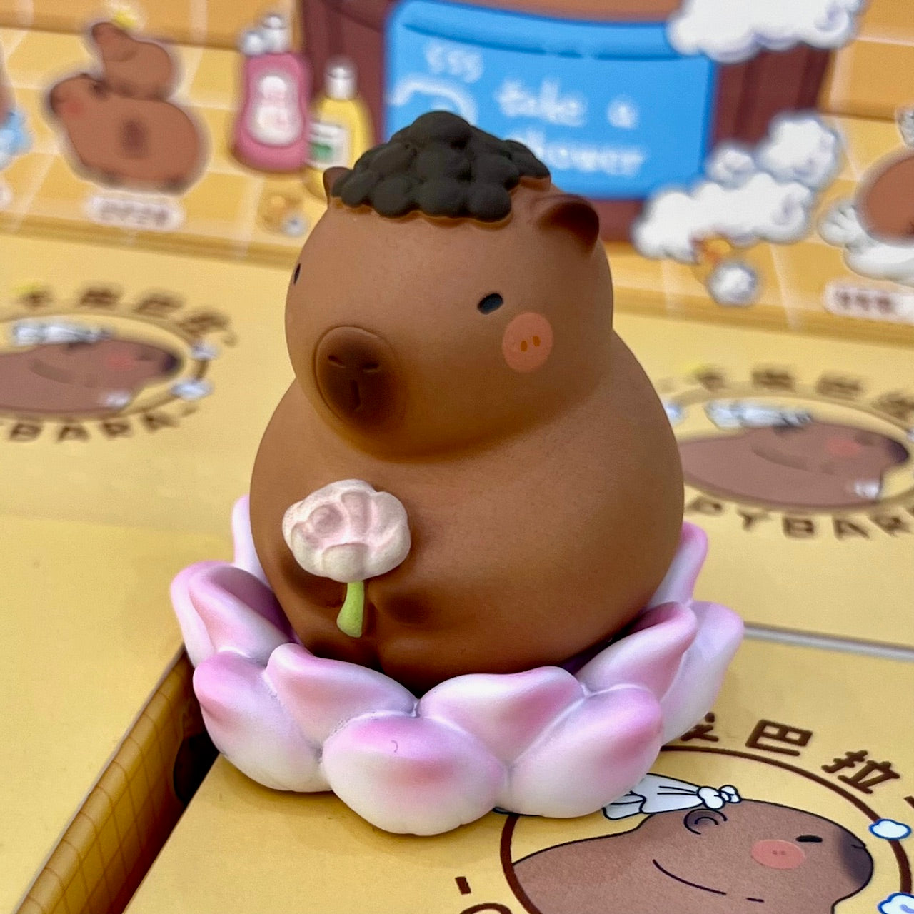 71046 CAPYBARA HOUSE FIGURINE BLIND BOX-4