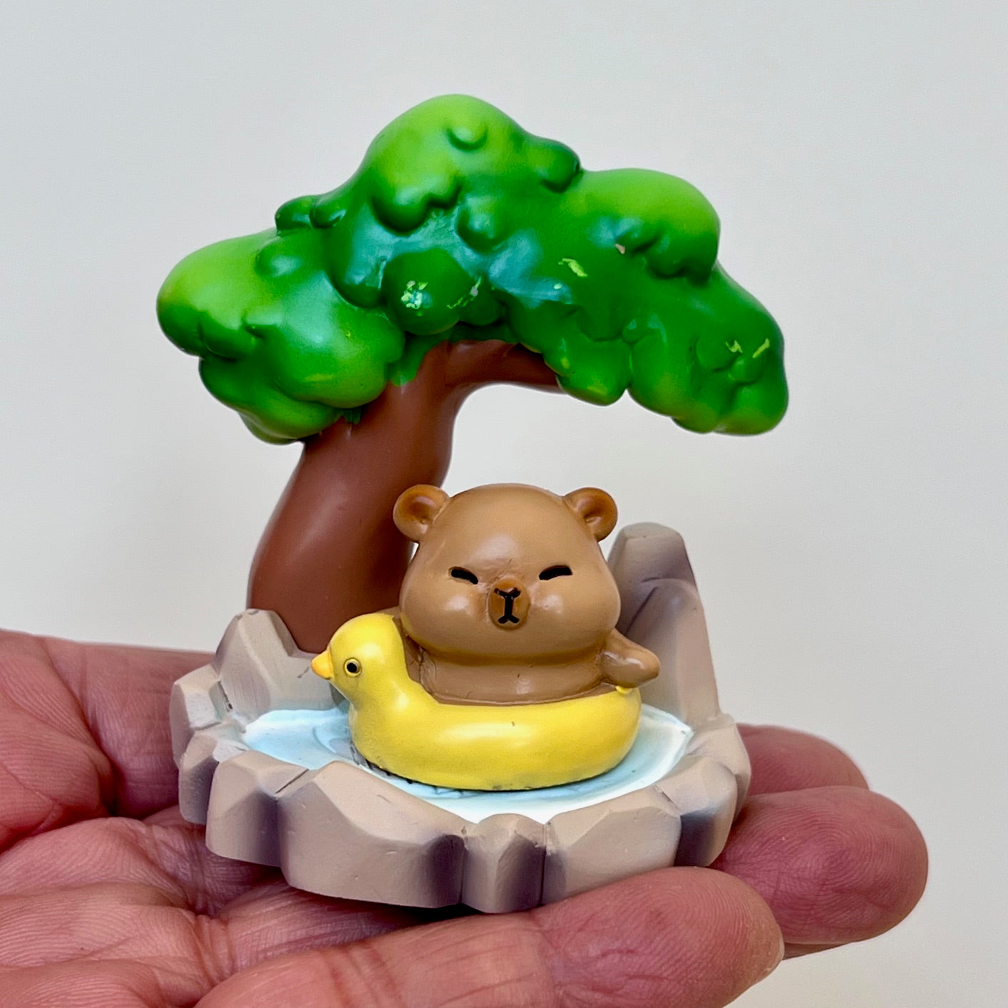 71223 CAPYBARA TREE BLIND BOX-8