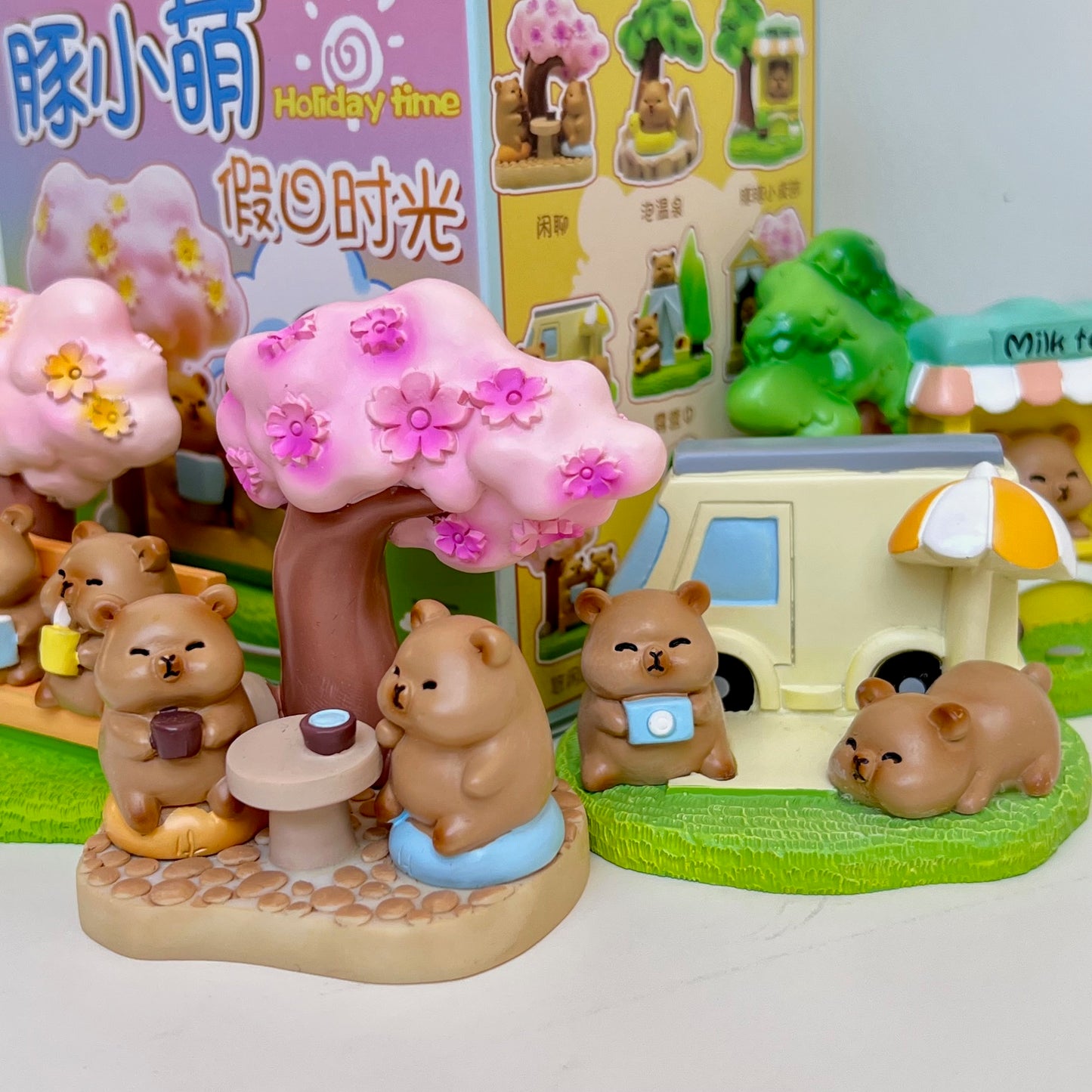 71223 CAPYBARA TREE BLIND BOX-8