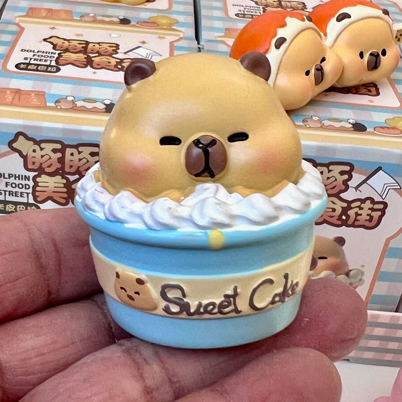 X 71239 Capybara Food Court Blind Box-DISCONTINUED