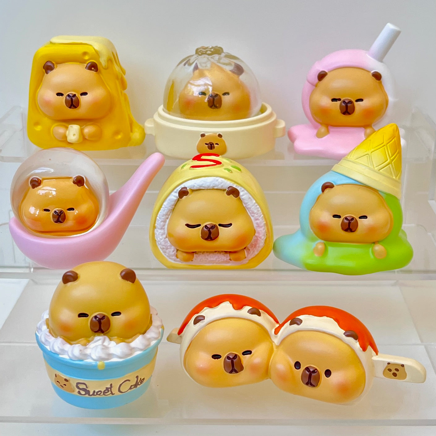 X 71239 Capybara Food Court Blind Box-DISCONTINUED