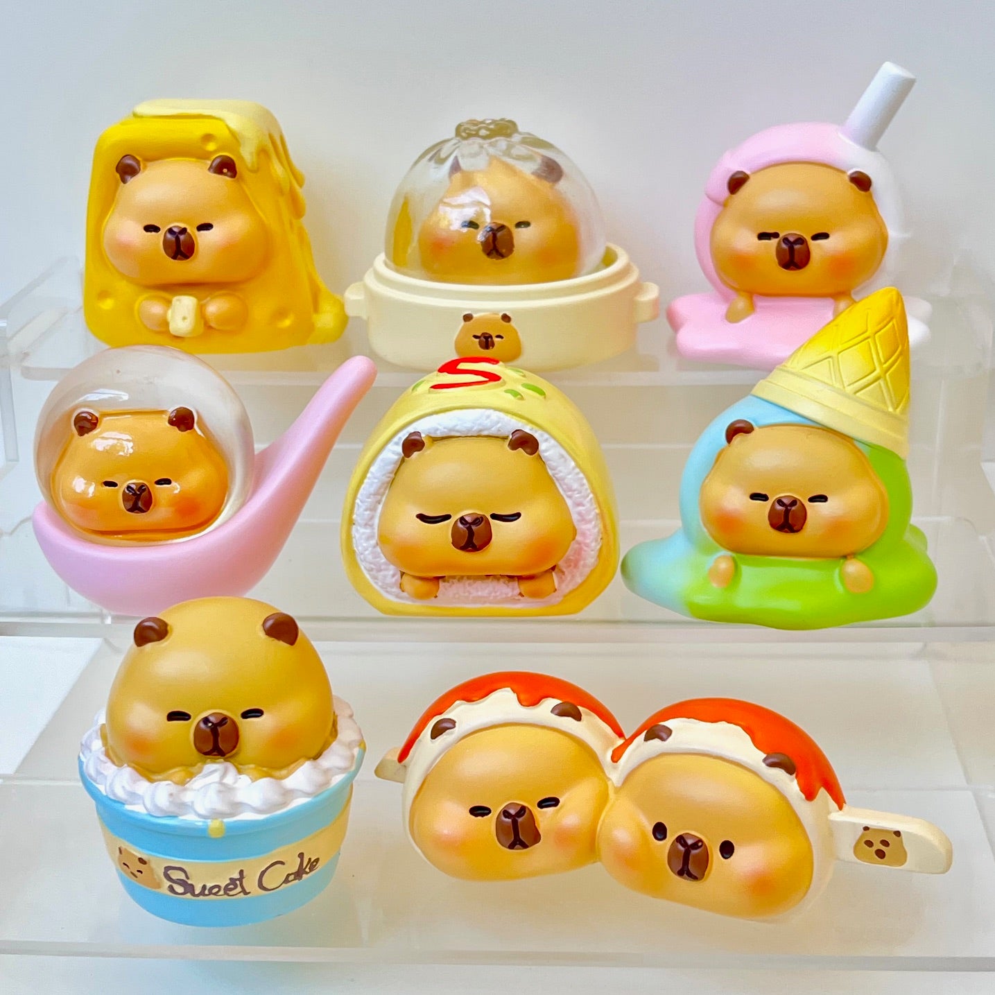 X 71239 Capybara Food Court Blind Box-DISCONTINUED