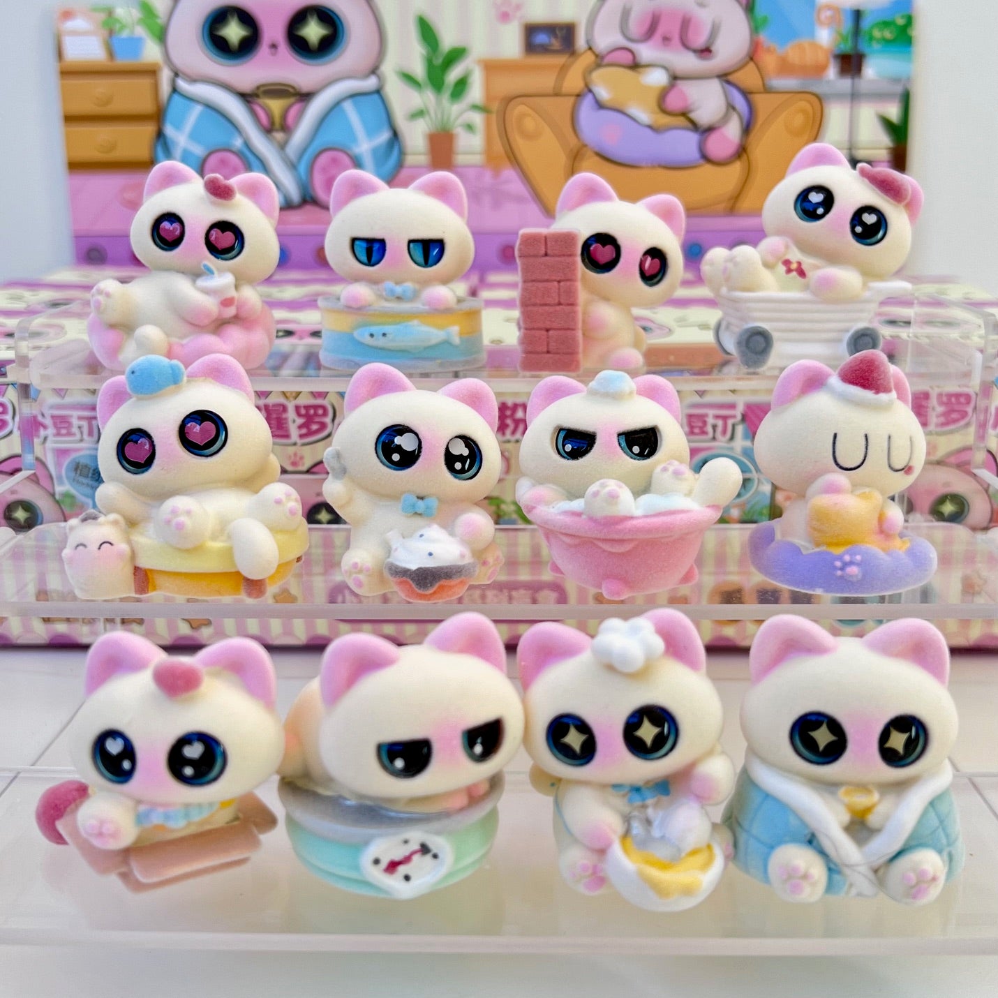 71277 Siamese Big Eye Cat Blind Box-12
