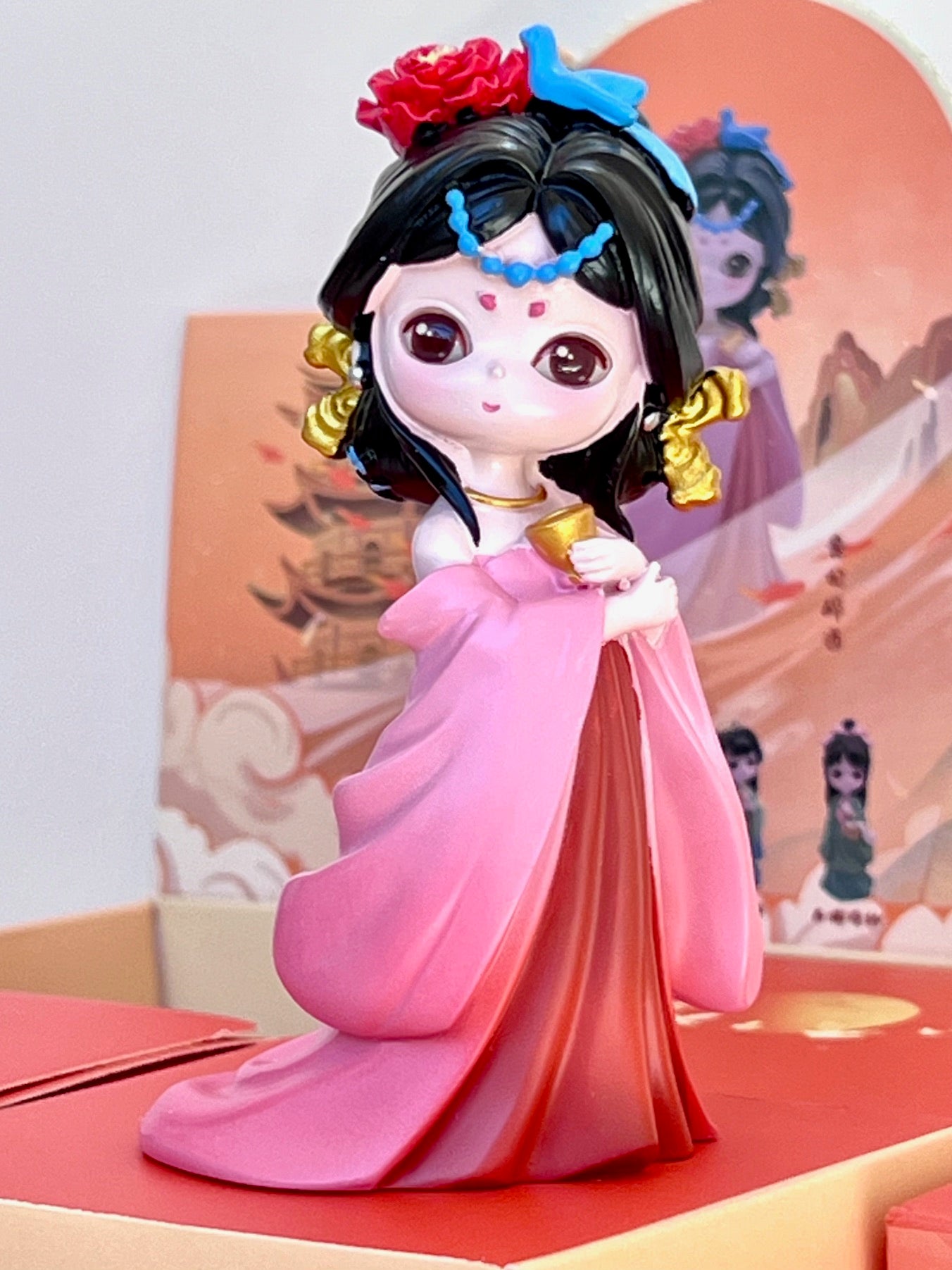 71305 Regal Beauties Blind Box-4