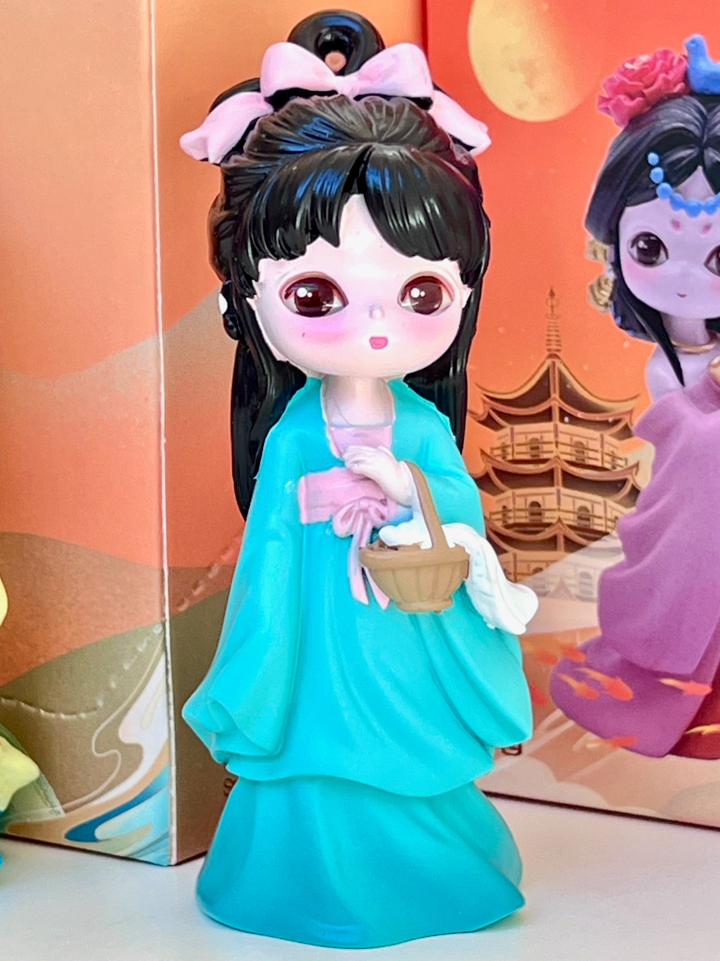 71305 Regal Beauties Blind Box-4