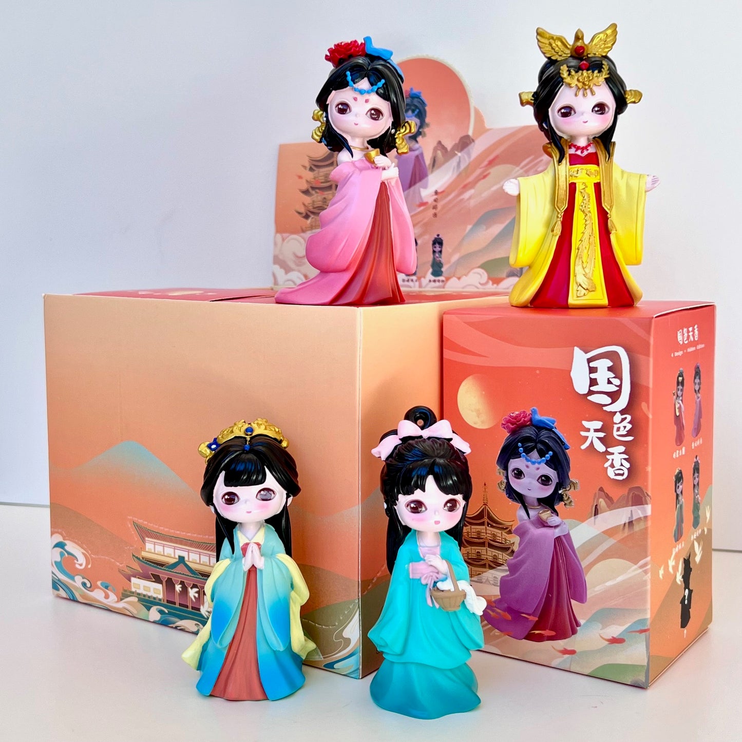 71305 Regal Beauties Blind Box-4