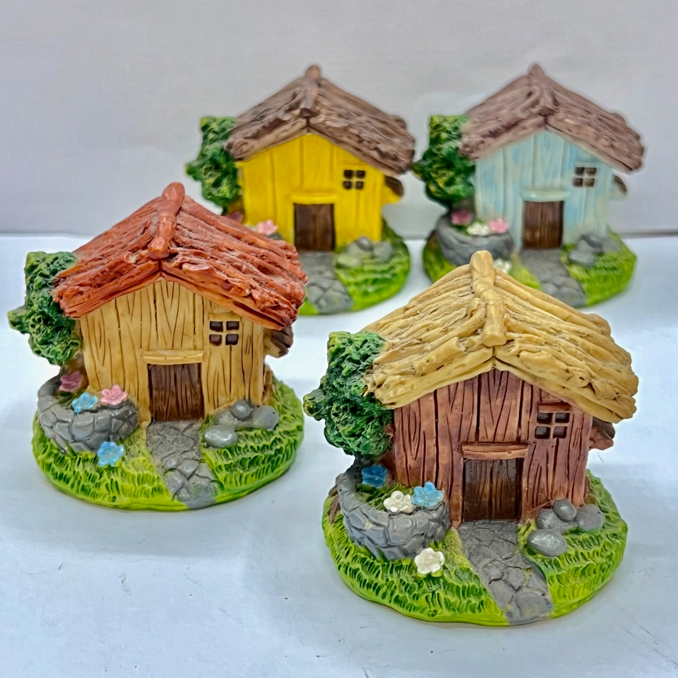 71801 SHACK MINIATURE HOUSE FIGURINES-4