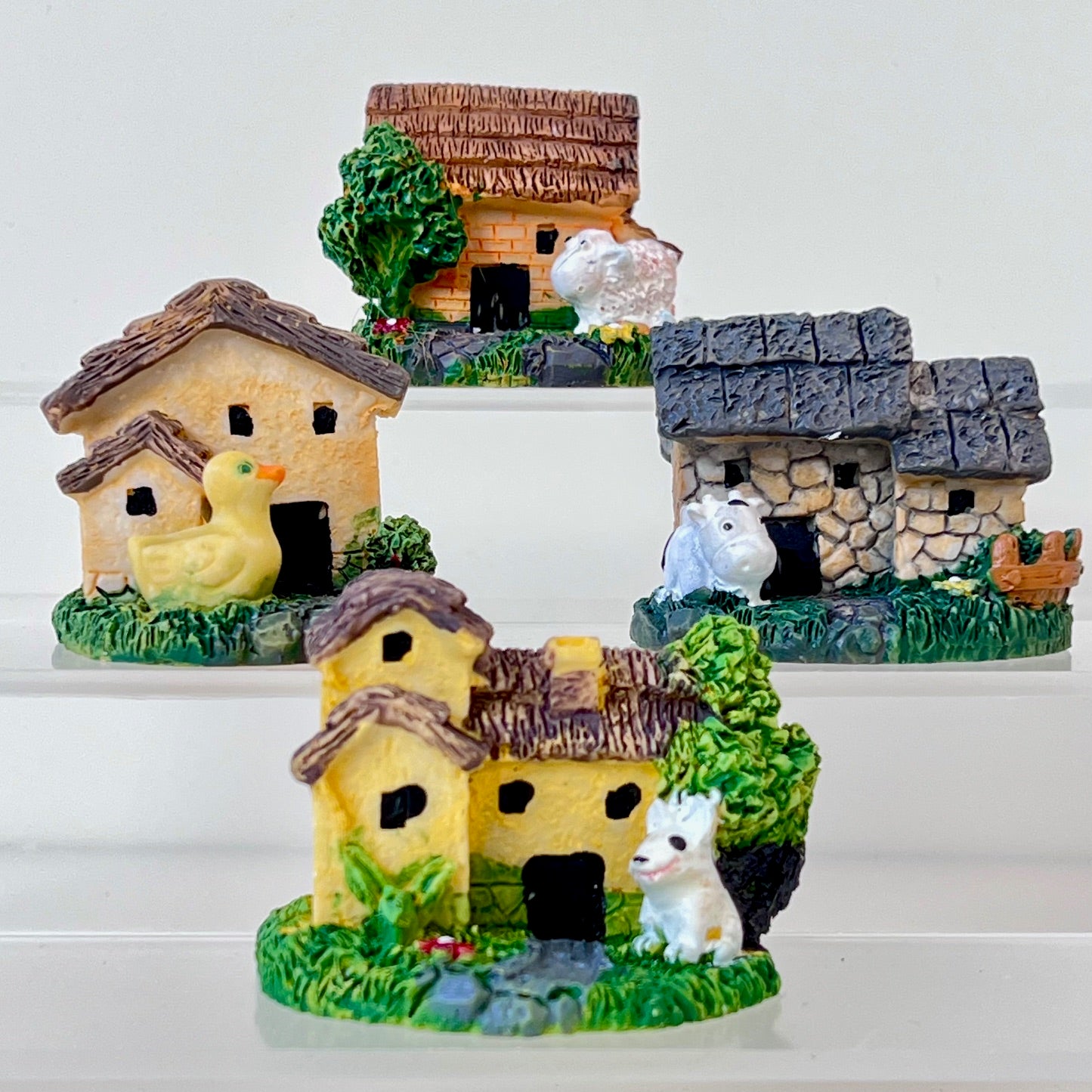 71804 FARM MINIATURE HOUSE FIGURINES-4