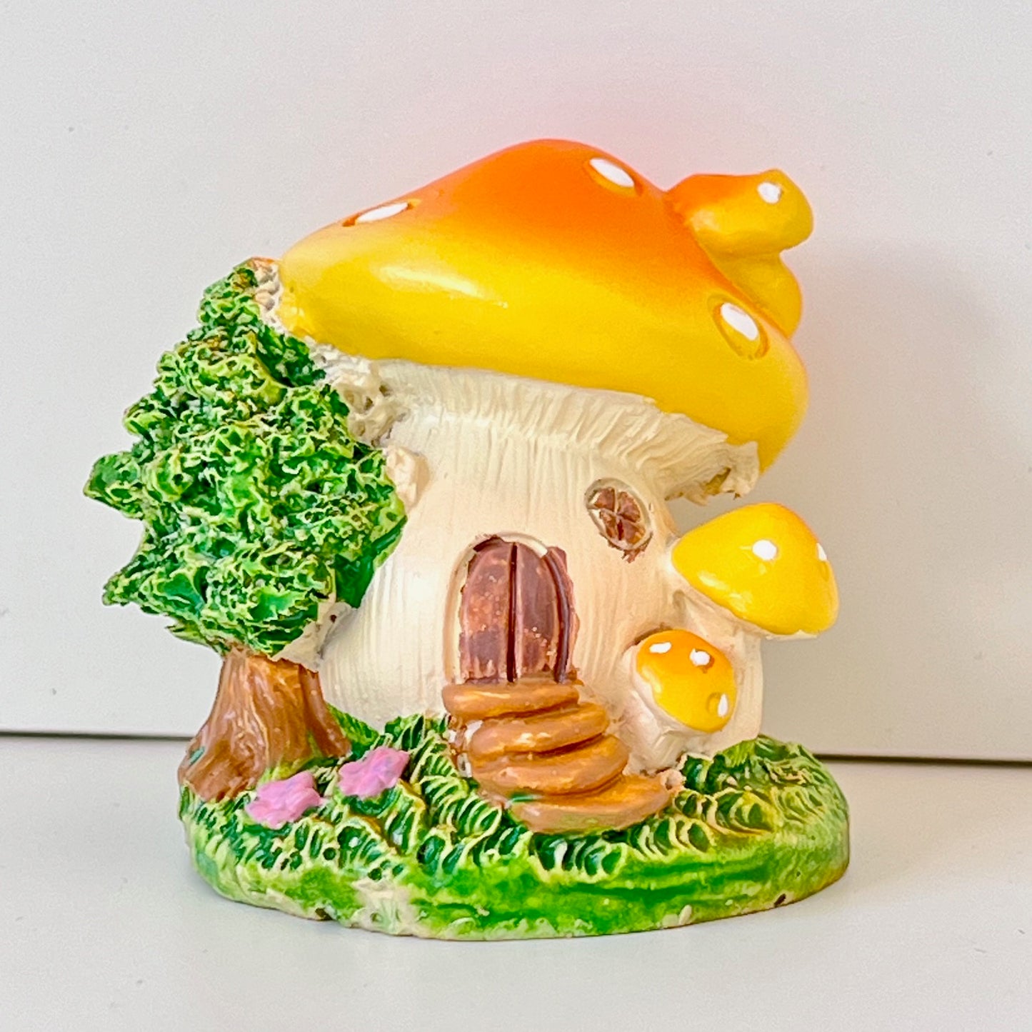 71806 MUSHROOM MINIATURE HOUSE FIGURINES-4