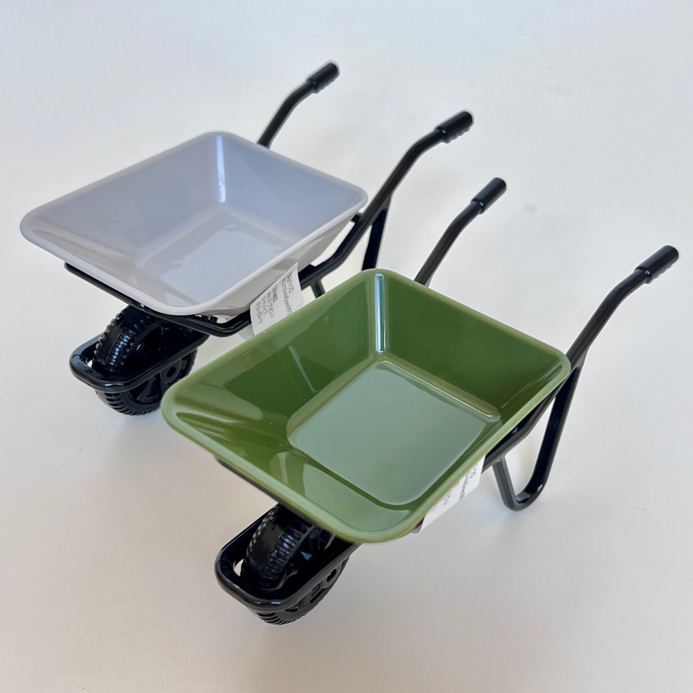 71860 MINIATURE WHEELBARROW-10