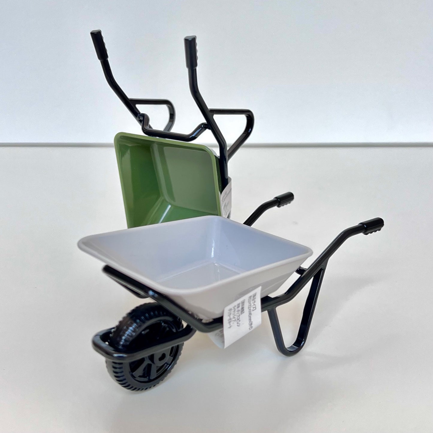 71860 MINIATURE WHEELBARROW-10