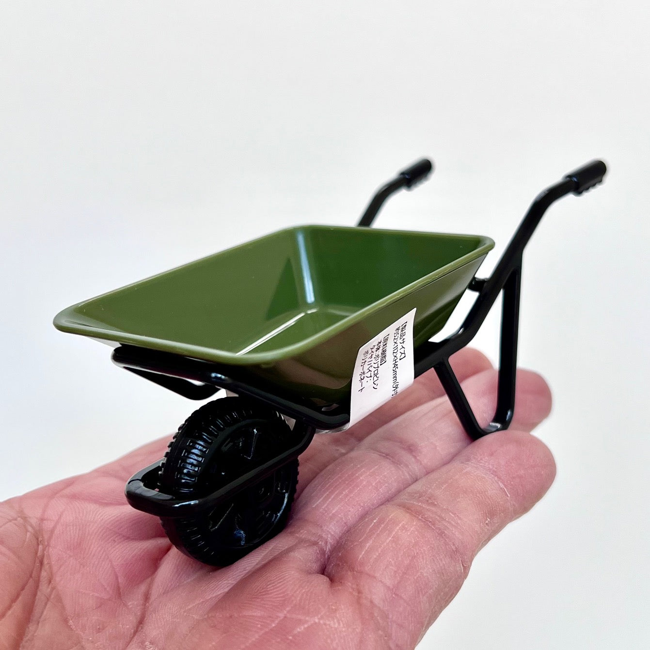 71860 MINIATURE WHEELBARROW-10