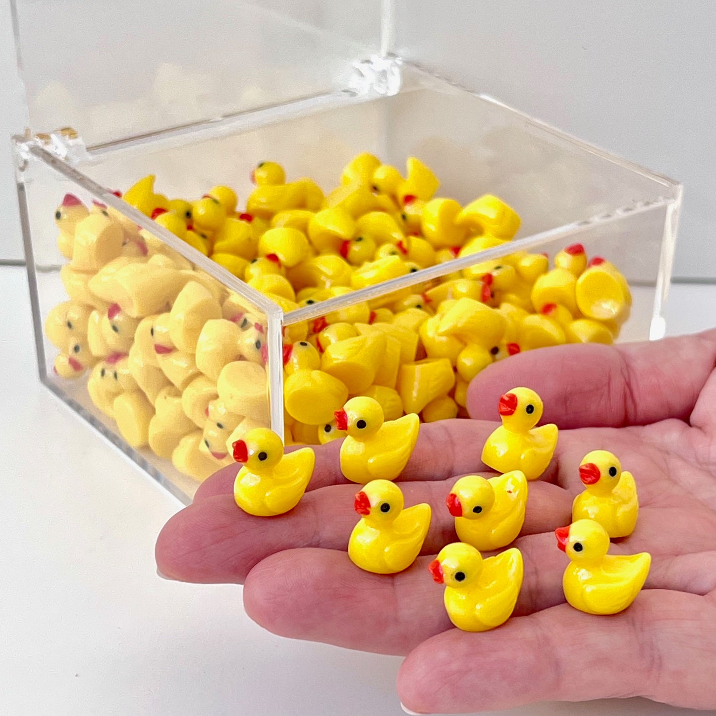 71912 Little Yellow Ducks Miniature Figurines-200