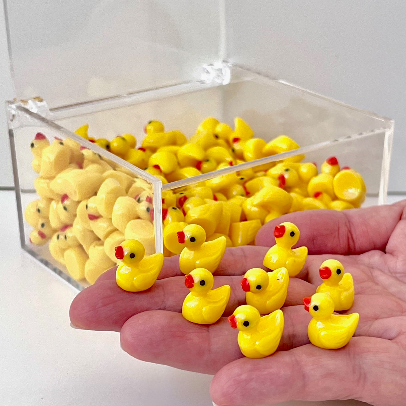 71912 Little Yellow Ducks Miniature Figurines-200