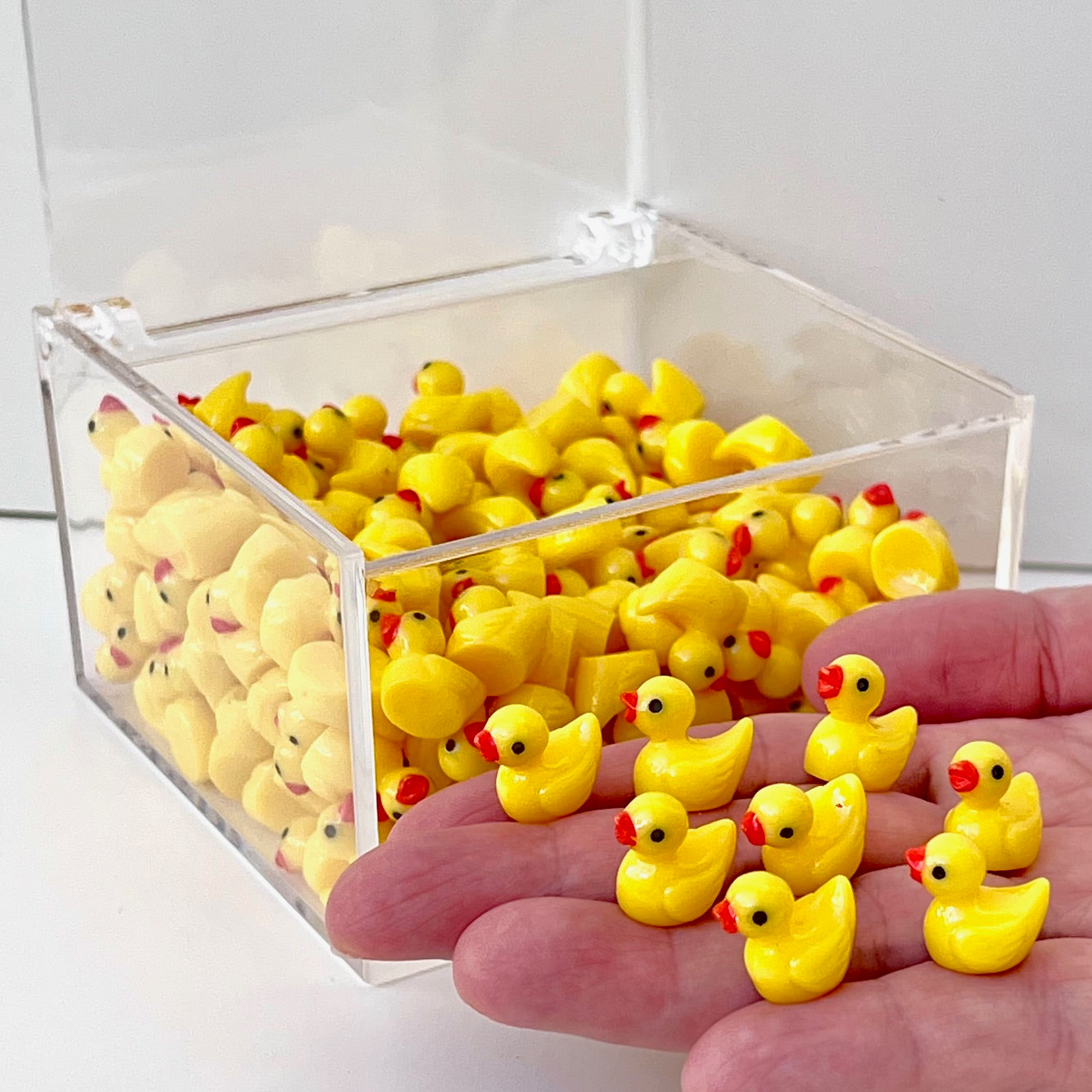 71912 Little Yellow Ducks Miniature Figurines-200
