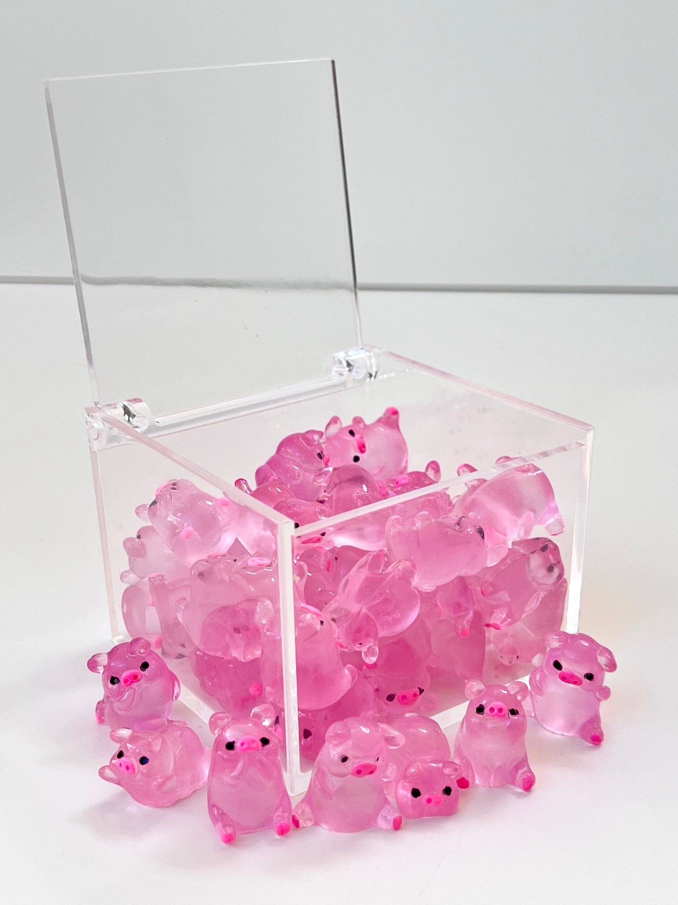 71913 Pink Piggy Miniature Figurines-50
