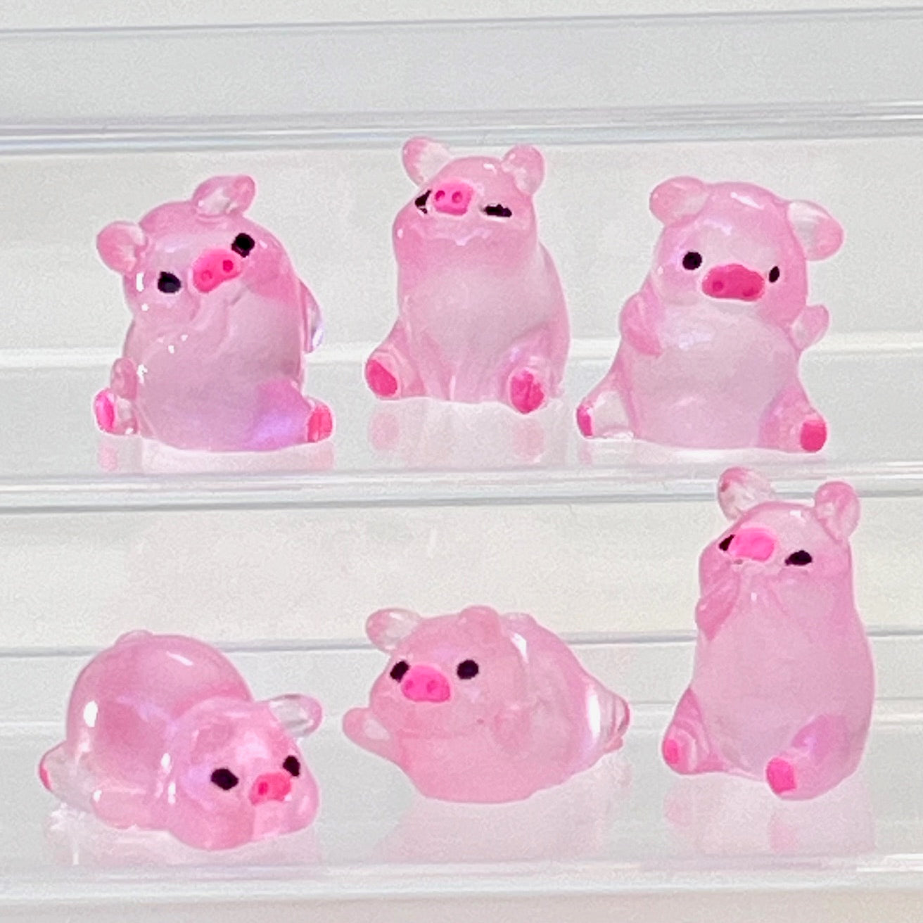 71913 Pink Piggy Miniature Figurines-50