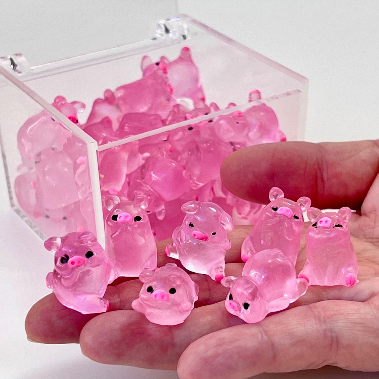 71913 Pink Piggy Miniature Figurines-50