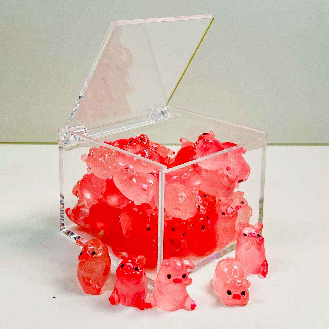 71913 Pink Piggy Miniature Figurines-50