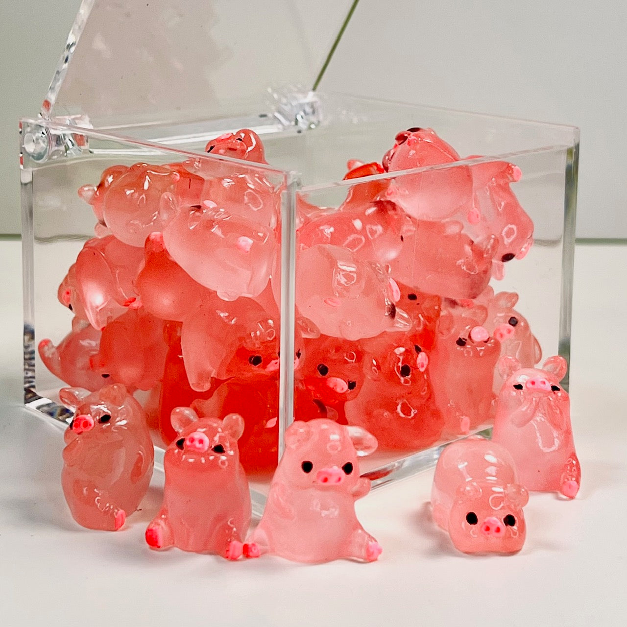 71913 Pink Piggy Miniature Figurines-50