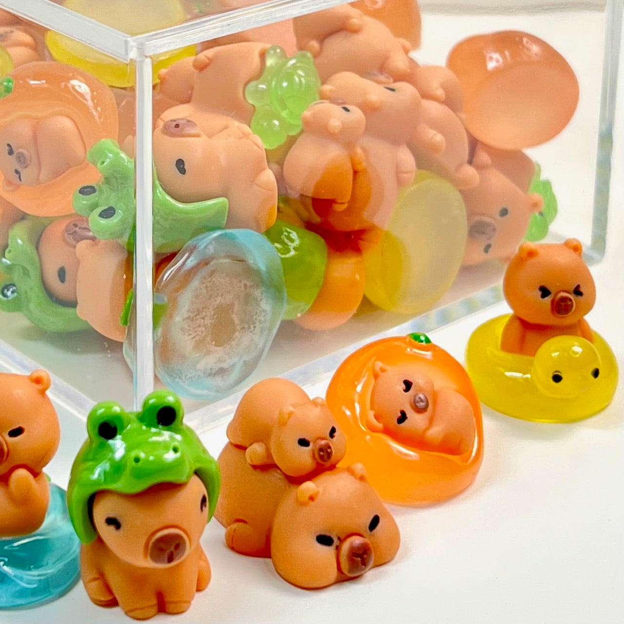 71915 Cute Capybara Miniature Figurines-50