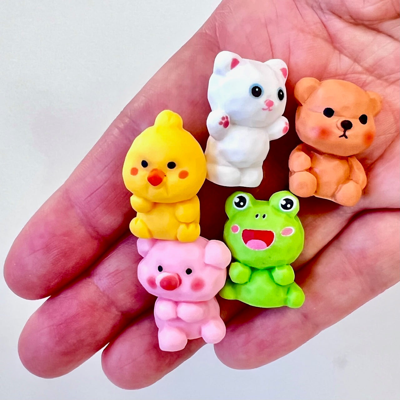 71922 Animals Assorted Miniature Figurines-50