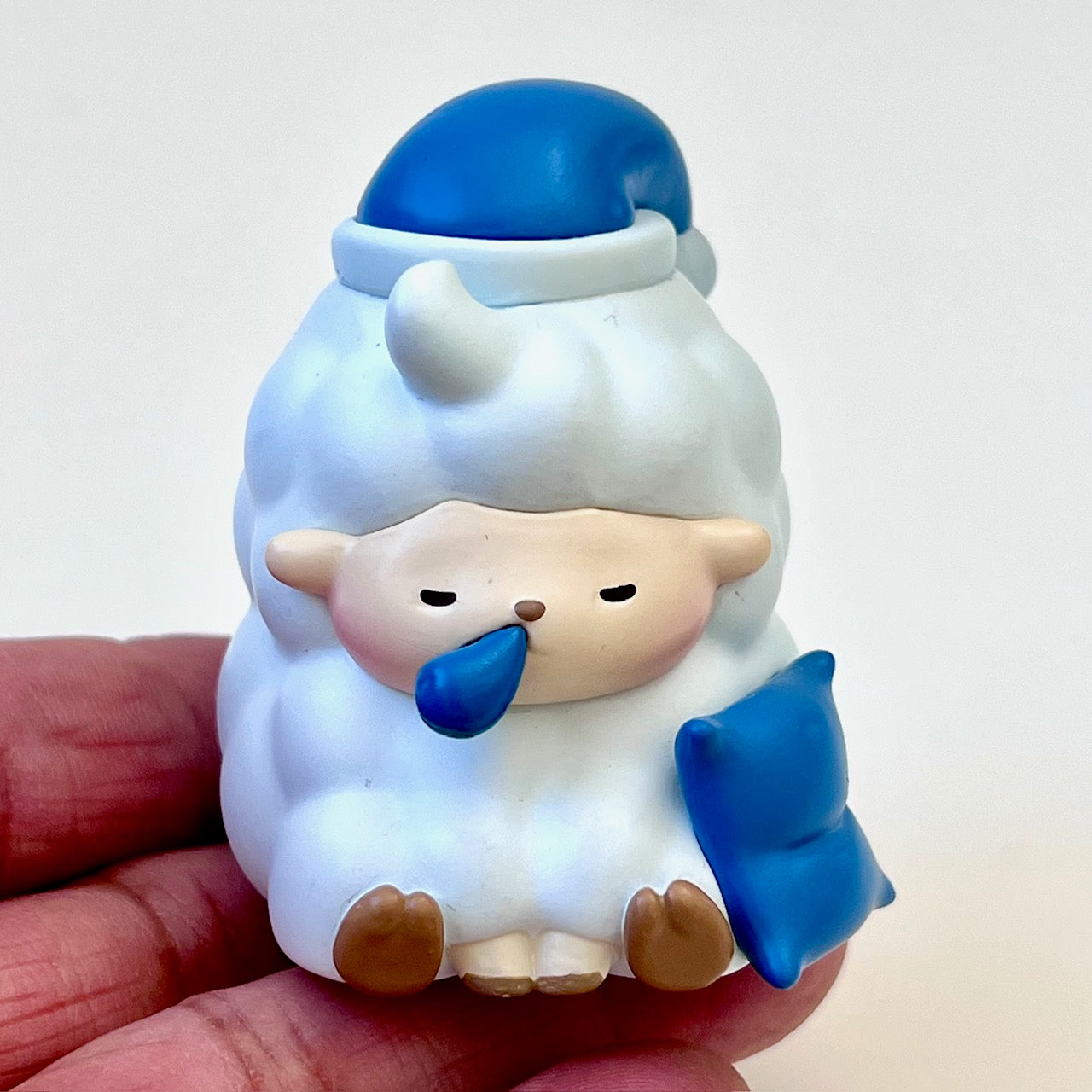 73043 Daydreaming Sheep Blind Box-6